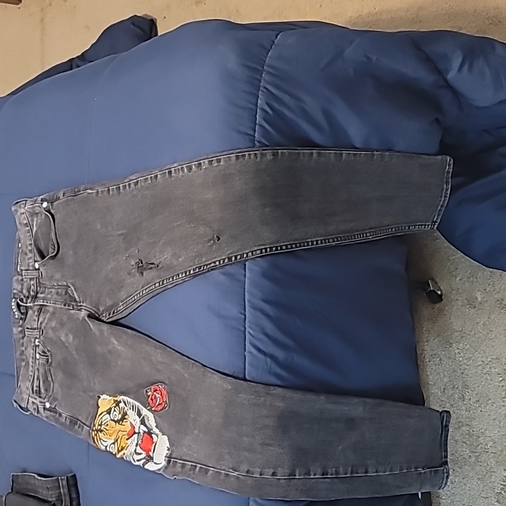 Embroidered jeans. Pacsun. Never produced again.